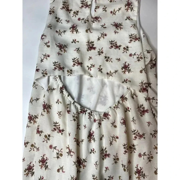 Paper Crane Ivory Floral Open Back Mini Dress Women’s Size Small - Picture 7 of 7